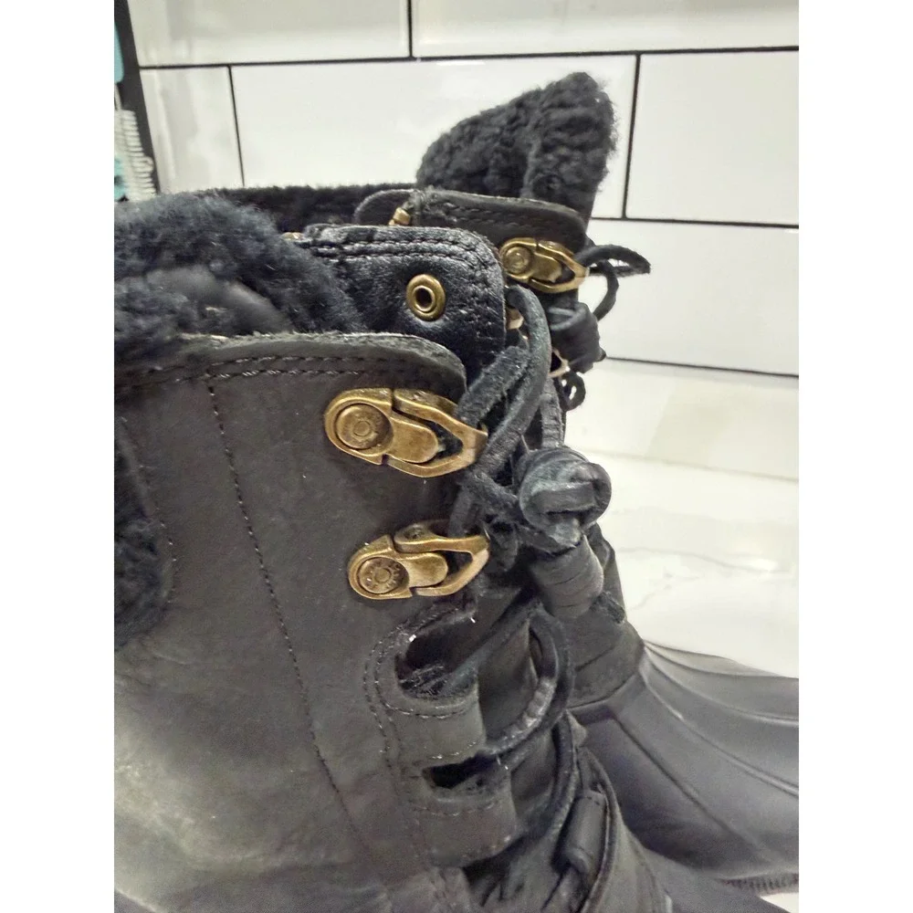 Sperry Saltwater Black‎ Leather Duck Boots 3M Thinsulate Fur Trim Womens 8